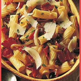 Rigatoni with Olives and Bacon