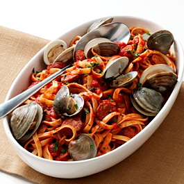 Spicy Fettuccine with Clams