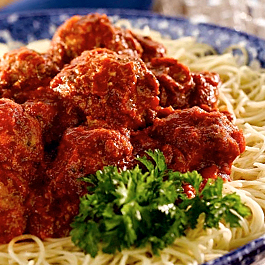 Slowcooker Meatballs with Spaghetti