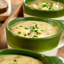 Slow Cooker Bacon Potato Chowder