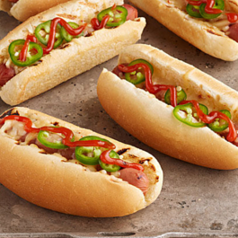 Sriracha Hot Dogs