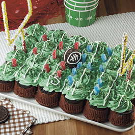 Pull-Apart Touchdown Cake